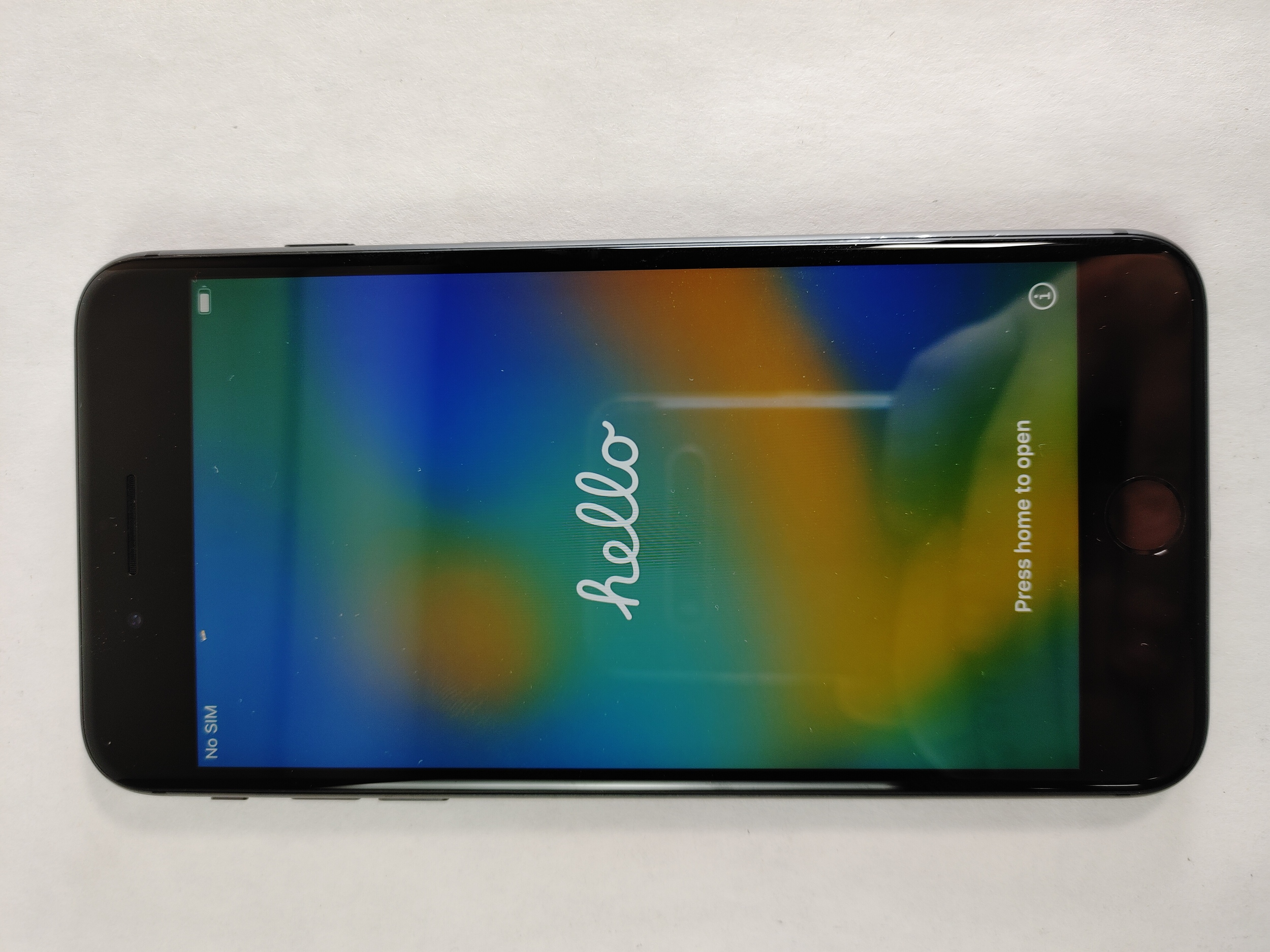 Apple iPhone 8 Plus A1864 64 GB iOS 16.7.12 ( Wi-Fi + 4G